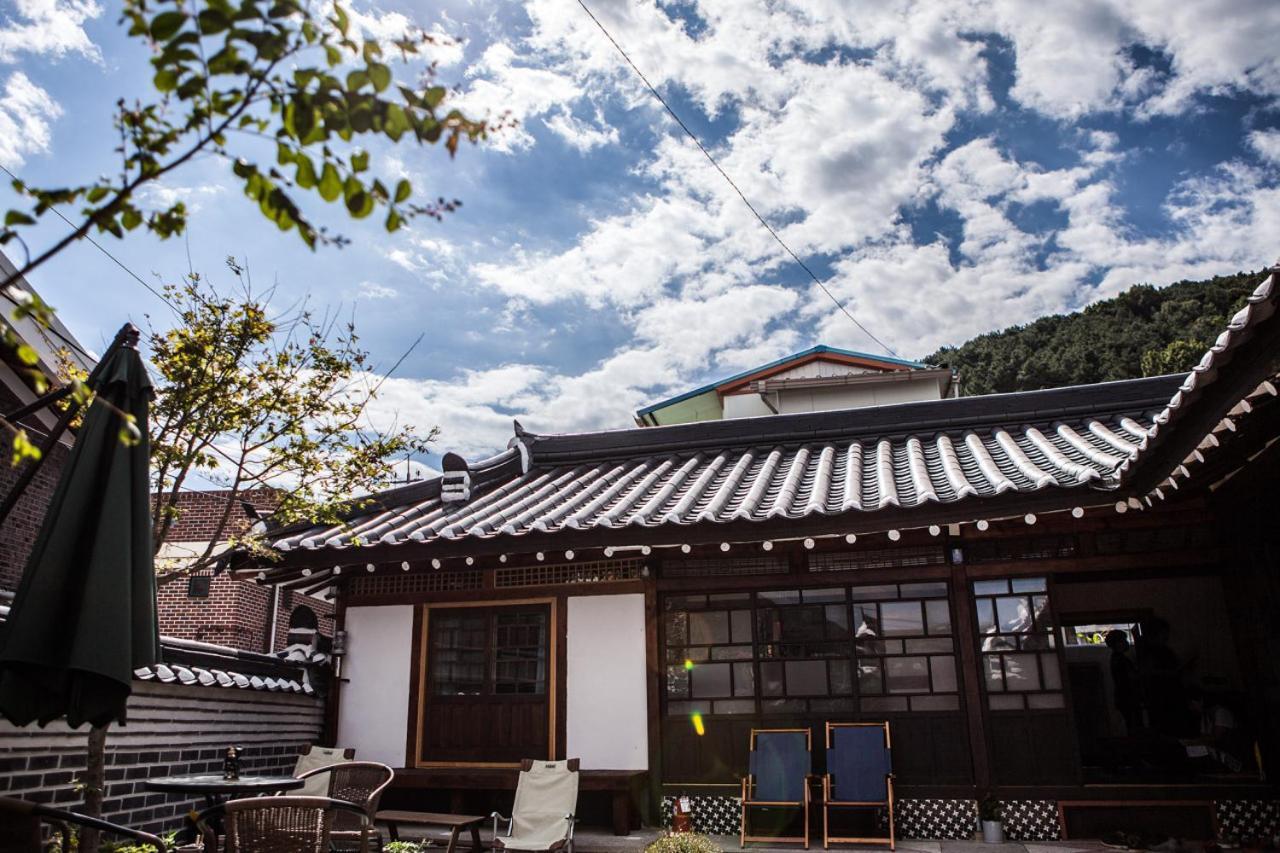 Bonghwangjae Hanok Guesthouse Gongju Εξωτερικό φωτογραφία